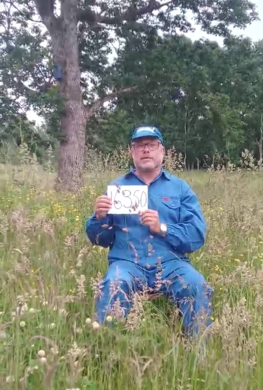 Bild på Gustaf med insamlingen